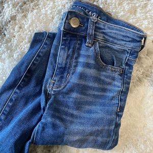 American Eagle High-Rise Jegging Jeans - Size 0 Short